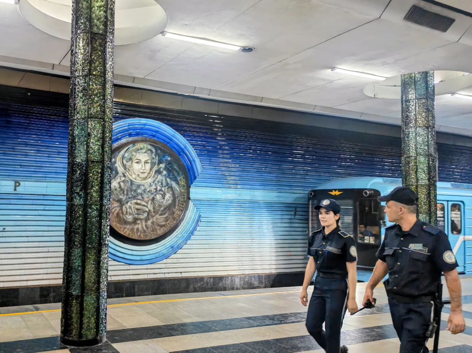 Stazione metro Kosmonavtlar a Tashkent