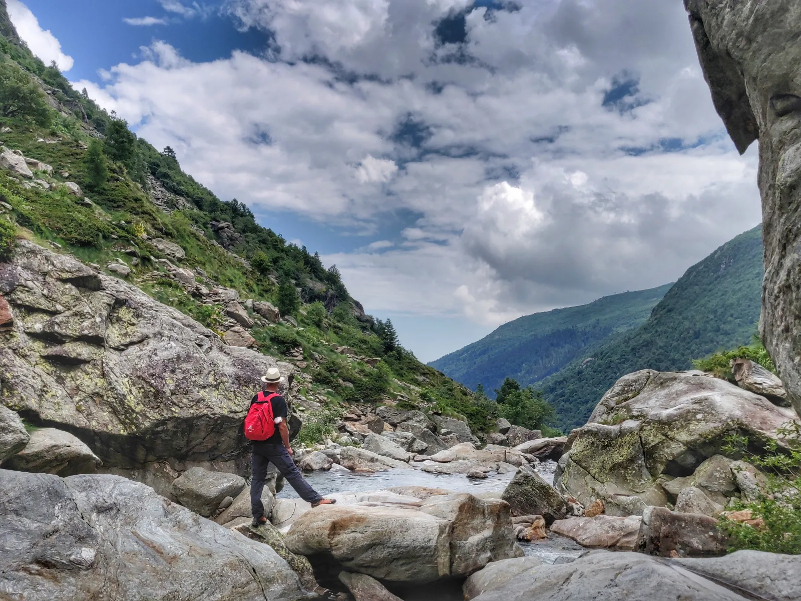 Il panorama dal torrente